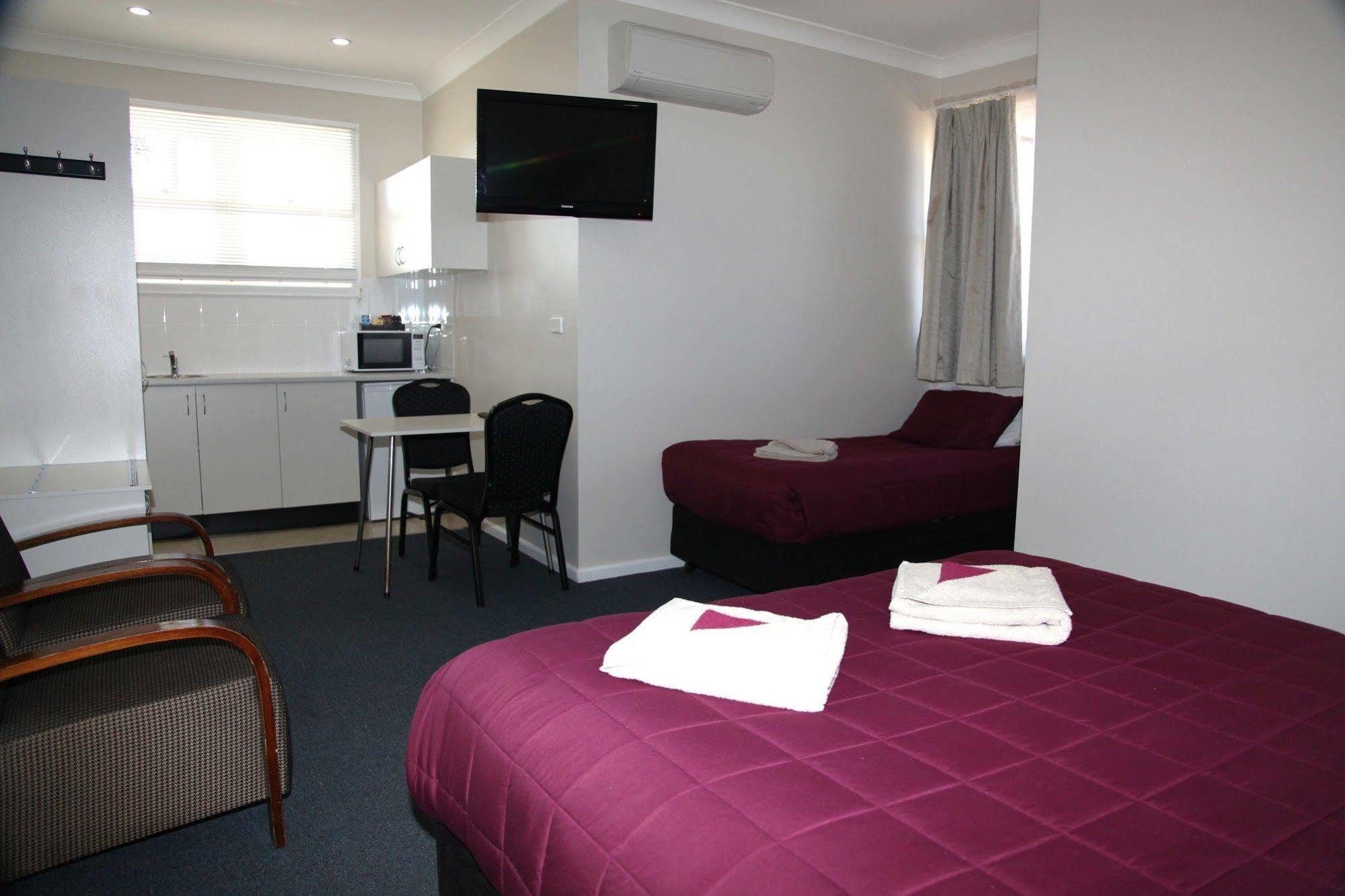 Titania Motel Oberon Zewnętrze zdjęcie